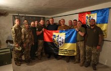 Фото 1: Андрій Садовий передав військовим на Сумщині техніку та зброю від Львова