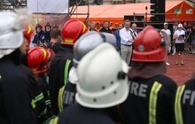 Фото 3: Мер Львова привітав учасників змагань «Найсильніший пожежний-рятувальник»