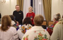 Фото 9: Вертеп з переселенців: у Львові мешканці модульного містечка організували справжнє дійство (відео)