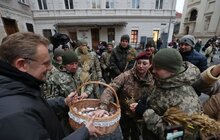 Фото 24: У Львові встановили чотирьохметрового різдвяного дідуха