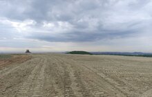 Фото 6: Грибовицький полігон накривають ґрунтом