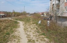 Фото 7: В рамках ініціативи «Я допомагаю місту» до прибирання сьогодні долучилось 20 волонтерів
