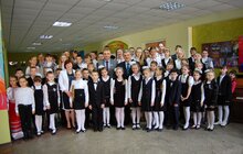 Фото 4: Школярам міста Суми подарували 60 книг львівських видавництв