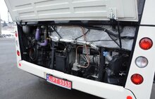 Фото 15: «Розглядаємо усі варіанти, перевагу надаємо українським, однак ціна і якість – пріоритет», - С. Бабак під час огляду білоруського автобуса