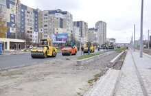 Фото 4: Роботи з асфальтування пр.Червоної Калини триватимуть ще тиждень