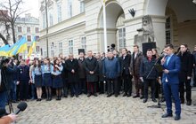 Фото 5: Сьогодні на площі Ринок у Львові спільно заспівали Гімн України