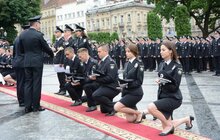 Фото 11: У Львові посвятили в захисники правопорядку випускників Львівського державного університету внутрішніх справ МВС України