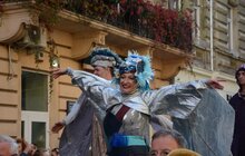 Фото 8: Карнавальною ходою у Львові розпочався «Золотий Лев на вулиці – 2017»
