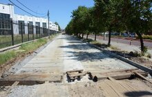 Фото 19: На вул. Чернівецькій розпочинають встановлювати плити під трамвайні рейки