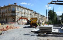 Фото 3: На перехресті вул. Личаківська-Мечникова розпочали встановлювати трамвайні плити