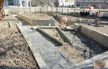 Фото 4: У Львові тривають роботи з облаштування простору і встановлення скульптурної композиції до 100-річчя ЗУНР