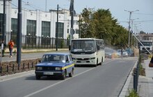 Фото 11: Мерія закликає водіїв приватних авто не паркуватися у частині пл. Двірцевої, де знаходяться зупинки громадського транспорту і пішохідна зона
