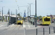 Фото 19: Мерія закликає водіїв приватних авто не паркуватися у частині пл. Двірцевої, де знаходяться зупинки громадського транспорту і пішохідна зона