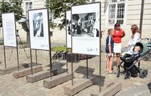 Фото 16: На площі Ринок відкрили фотовиставку, присвячену 30-літтю ІІІ відродження УАПЦ