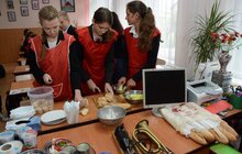 Фото 6: В рамках проекту «Школа лицарів» для львівських школярів уроки проводять воїни АТО та волонтери