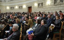 Фото 5: «Кожен з нас може знайти себе у праці Любомира Гузара, яку сьогодні ми презентуємо», - А. Садовий