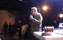 Фото 10: Сергій Жадан організував у Львові благодійний аукціон для збору грошей на ЗСУ