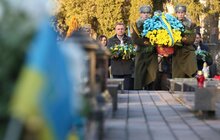 Фото 4: У Львові на Личакові вшанували Героїв Небесної Сотні
