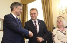 Фото 7: Підписання угода про співпрацю між міськими управліннями щодо енергетичної оптимізації окремих районів міста Рясне 1, Рясне 2 та Кам’янка