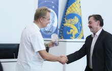 Фото 13: Львів святкує уродини Станіслава Лема: у сесійній залі Ратуші подискутували про великого львів’янина