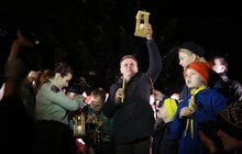 Фото 4: У Львові відкрили центральну міську ялинку