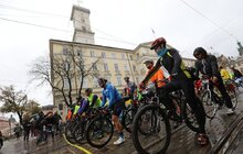 Фото 6: Мер Львова стартував разом з учасниками веломарафону «Львівська Сотка. Осінь»