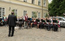Фото 1: Вчора на площі Ринок відбувся концерт духового оркестру з Освенциму