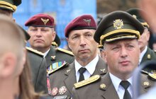 Фото 20: У Львові на найбільшому флагштоку урочисто підняли прапор України