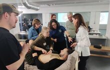 Фото 7: Вперше в Україні: американські медики вчать лікарів у Львові надавати допомогу у критичних станах (відео)