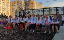 Фото 6: Мешканці модульного містечка у Львові відсвяткували День Незалежності (відео)