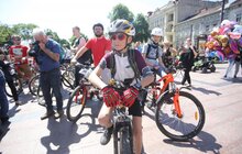 Фото 8: У Львові стартував благодійний велопробіг заради онкохворих дітей — мер міста обіцяв подвоїти суму, яку зберуть під час велопробігу
