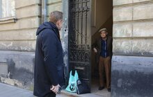 Фото 28: У Львові потребуючих осіб безкоштовно забезпечують продуктовими наборами