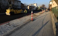 Фото 17: Реконструкція вул. Б. Хмельницького: на відрізку від вул. Механічної до вул. Олійної стелять нижній шар асфальту