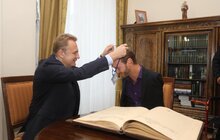 Фото 5: Мер Львова зустрівся з відомим мотиваційним спікером і тренером Ніком Вуйчичем