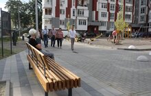 Фото 3: Міський голова оглянув новостворений громадський простір у мікрорайоні Під Голоском