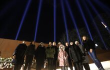 Фото 14: Промені світла і сотня запалених свічок: у Львові вшанували пам’ять Героїв Небесної Сотні