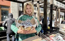 Фото 2: Крафтові сири, перепелині яйця, мікрозелень – на площі Ринок Львівський фермерський ярмарок розпочав шостий сезон (відео)