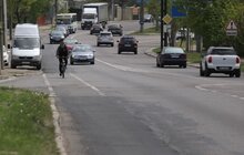 Фото 1: У Сихівському районі провели поточний ремонт пр. Червоної Калини та велодоріжки на вул. Зеленій