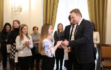 Фото 4: Ще 9 дітей, позбавлених батьківського піклування, отримали власні помешкання