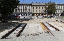 Фото 29: Реконструкція вул. С. Бандери: до Дня Незалежності для проїзду відкриють ділянку від вул. Чупринки до вул. Коновальця