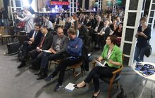 Фото 18: Сьогодні у FESTrepublic. Club (вул. Старознесенська, 24-26) розпочався форум стартапів «Інноваційна весна»