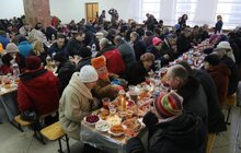 Фото 6: Спільнота взаємодопомоги «Оселя» організувала для потребуючих Святвечір