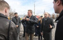 Фото 15: «Є незручності, але скоро тут буде дуже круто», — А. Садовий під час огляду ремонту пл. Двірцевої