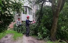 Фото 23: «До прибирання міста було задіяно сьогодні 1694 працівники комунальних підприємств і 72 одиниці техніки», - І. Маруняк