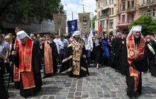 Фото 57: У Львові тисячі вірян попрощались з Блаженнішим Любомиром Гузаром