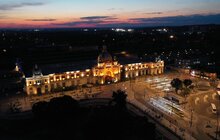 Фото 4: У Львові оновили підсвітку Головного залізничного вокзалу