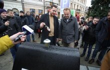 Фото 7: На пл. Соборній облаштували підземний контейнерний майданчик для збору твердих побутових відходів