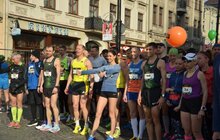 Фото 32: Мер Львова привітав учасників «Run the World. Львівський напівмарафон»