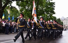 Фото 13: Святкова хода у Львові з нагоди Дня Героїв
