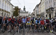 Фото 12: У Львові з площі Ринок стартував веломарафон «Львівська Сотка. Осінь»